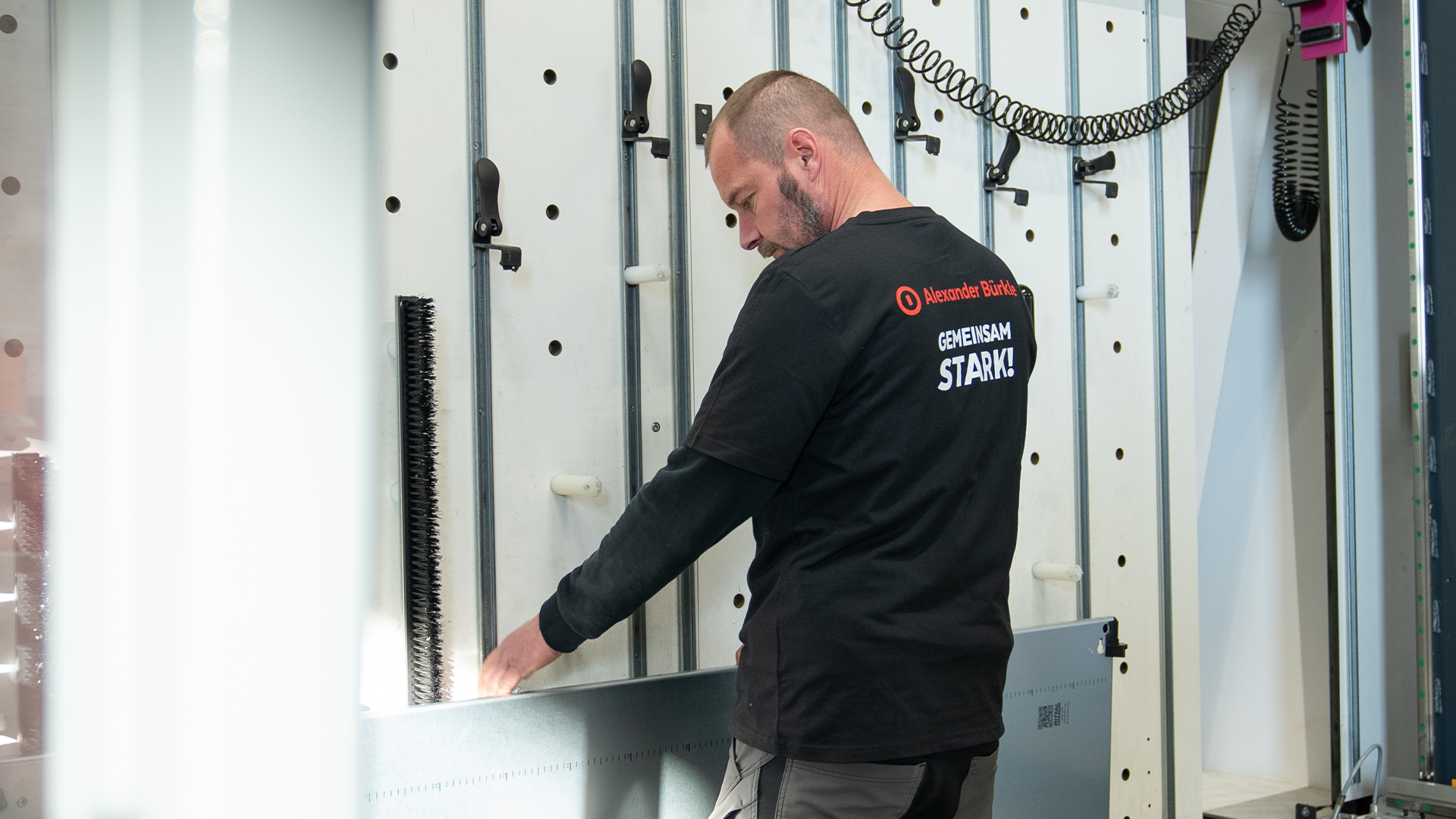 Sven Morgenthal, Lagerist Logistik, panel solutions Sven Morgenthal, Lagerist Logistik, panel solutions